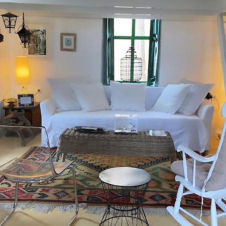 Hypate, Traditional Island Cottage Chalki Town Ngoại thất bức ảnh