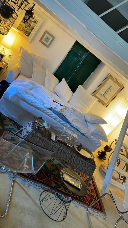 Hypate, Traditional Island Cottage Chalki Town Ngoại thất bức ảnh